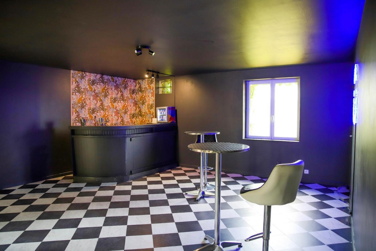 Crazy Villa Champs Corons 61 - Interior Heated Pool - 2H From Paris - 30P Les Menus Екстер'єр фото